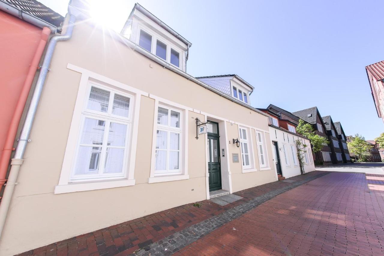 Hotel 24/7 selfcheckin Schmiedestrasse Leer  Exterior foto